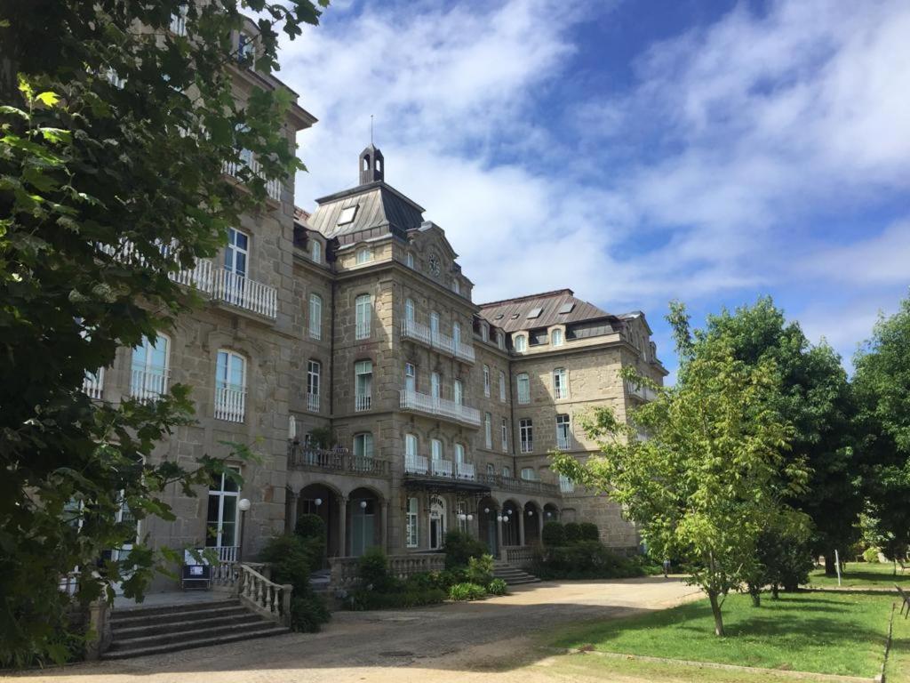 Edificio Historico Mondariz-Balneario, Tranquilidad, Ideal Para El Teletrabajo Bagian luar foto